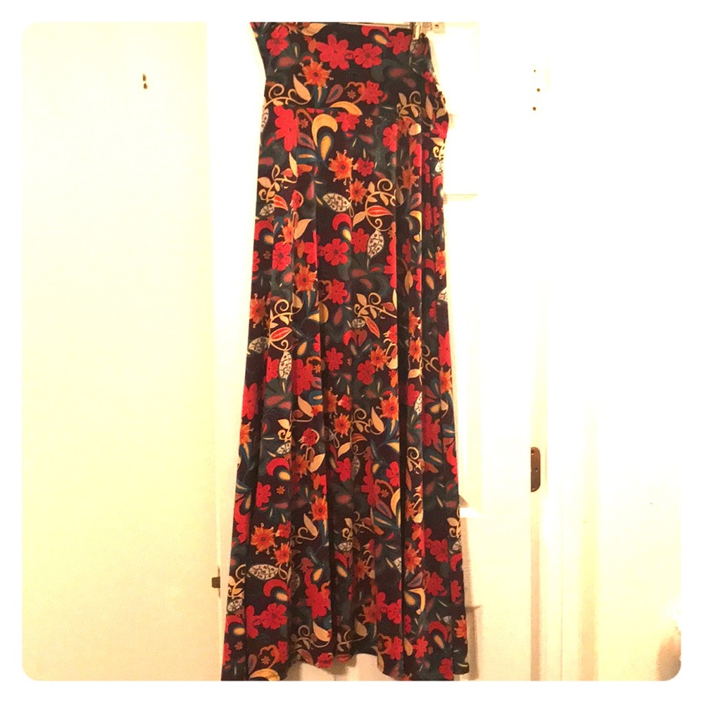 LuLaRoe Flowery Maxi Skirt